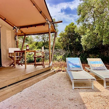 Domus Olea Glamping Hotel Челие Месапика Екстериор снимка