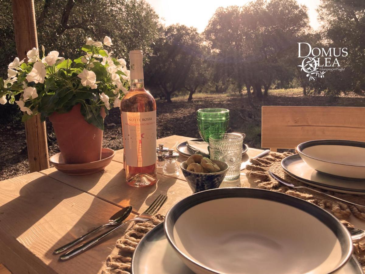 Domus Olea Glamping Hotel Челие Месапика Екстериор снимка